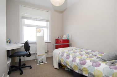 Holdsworth Street, North Hill, Plymouth - Image 3